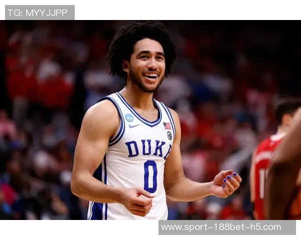 开拓者媒体人建议选科沃德他的投射能力更适合球队需求